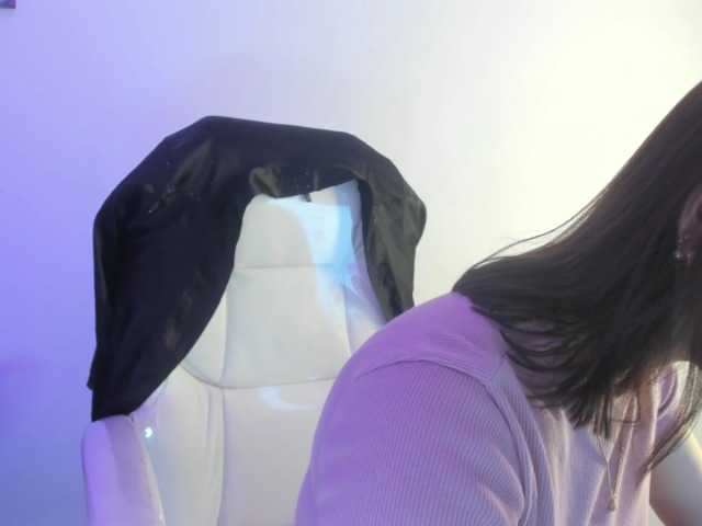 Live sex webcam photo for Layla-fire1 #278133290