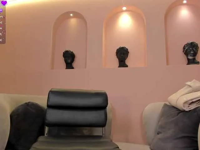 Live sex webcam photo for LaylaCutler #290566073