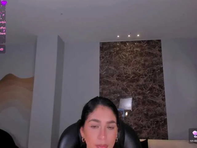 Live sex webcam photo for LaylaCutler #290708226