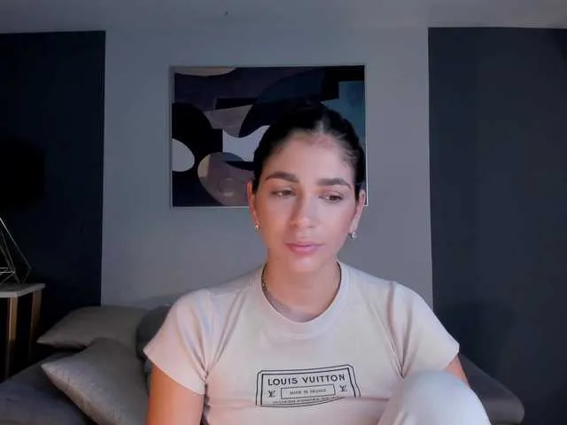 Live sex webcam photo for LaylaCutler #291026704