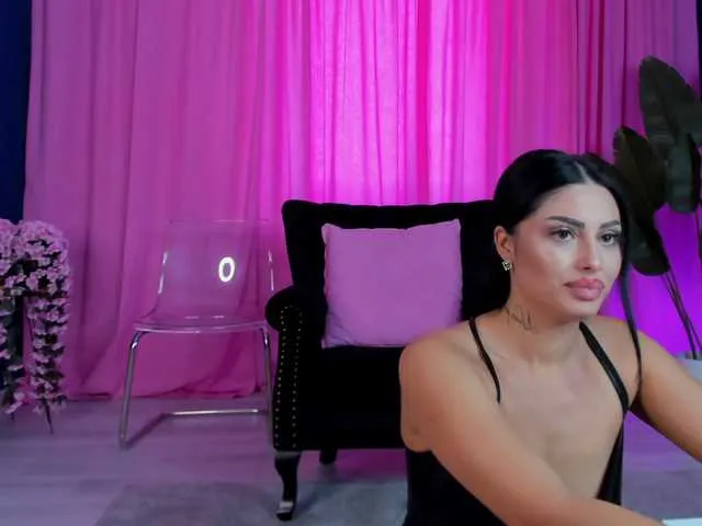 Live sex webcam photo for LaylaJade #291661236