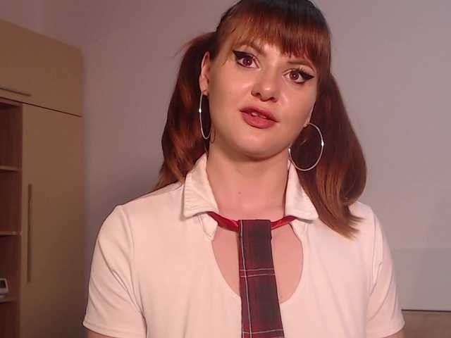 Live sex webcam photo for LaylaKarinna76 #277031591