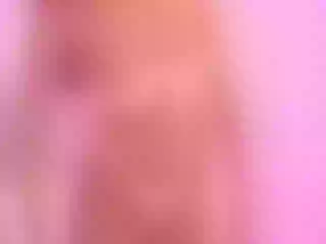 Live sex webcam photo for LaylaKristal #290315833