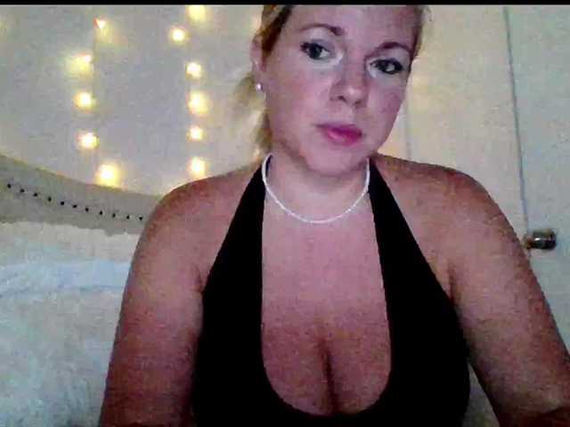 Live sex webcam photo for LaylaNichole #276022590