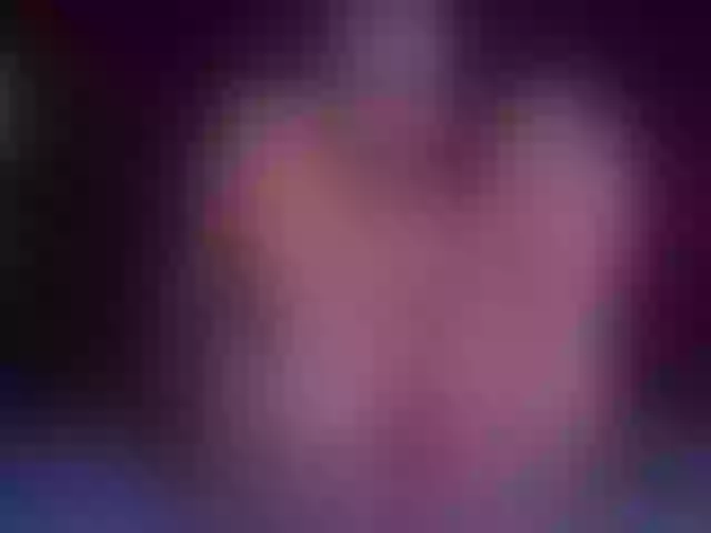 Live sex webcam photo for LaylaSmiths #276457681