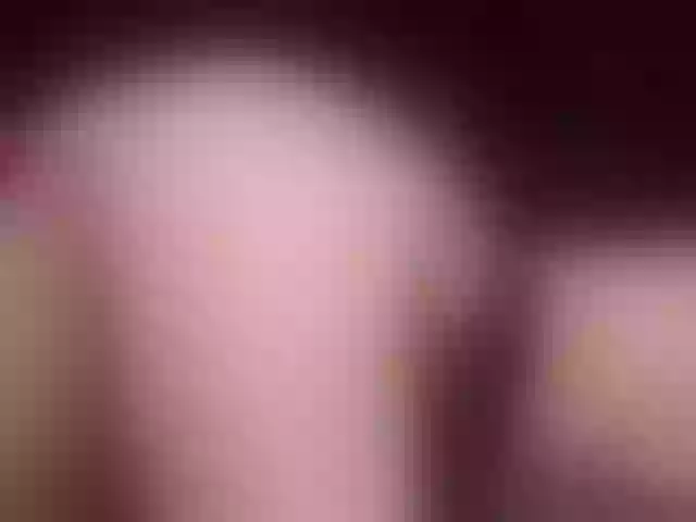 Live sex webcam photo for LaylaSmiths #276480379
