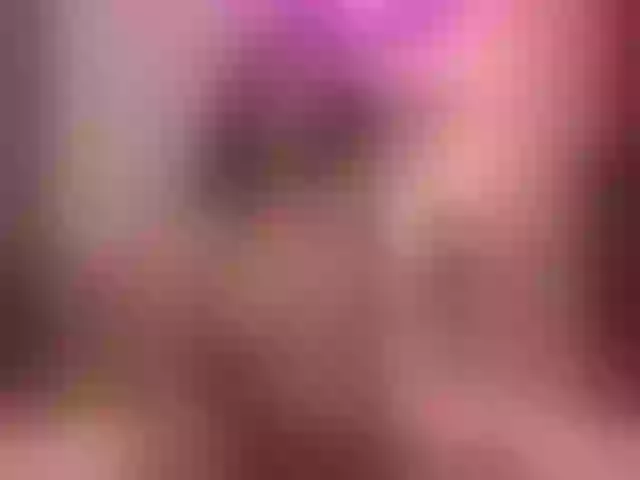Live sex webcam photo for LaylaWood #276519349