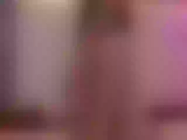 Live sex webcam photo for LaylaWood #276526887
