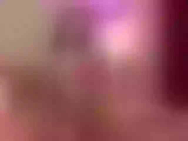 Live sex webcam photo for LaylaWood #276551930