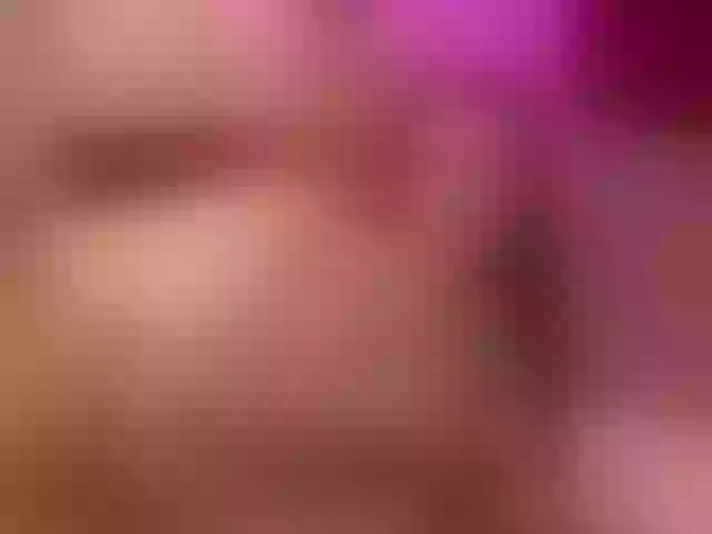 Live sex webcam photo for LaylaWood #276743594