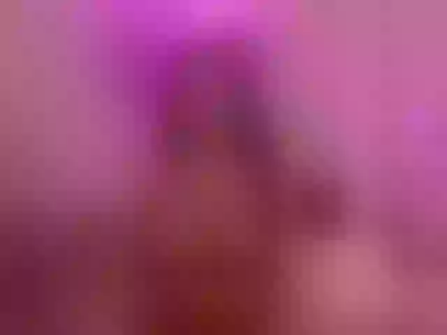 Live sex webcam photo for LaylaWood #277313207