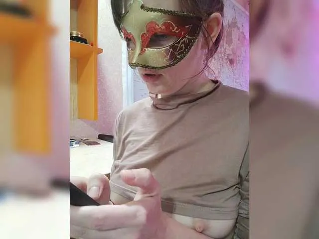 Live sex webcam photo for Lea7neco #291761389