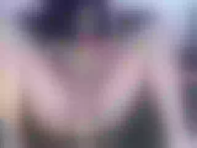 Live sex webcam photo for LeaQueen #273439023
