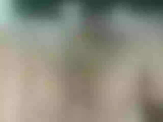 Live sex webcam photo for LeaQueen #273604032
