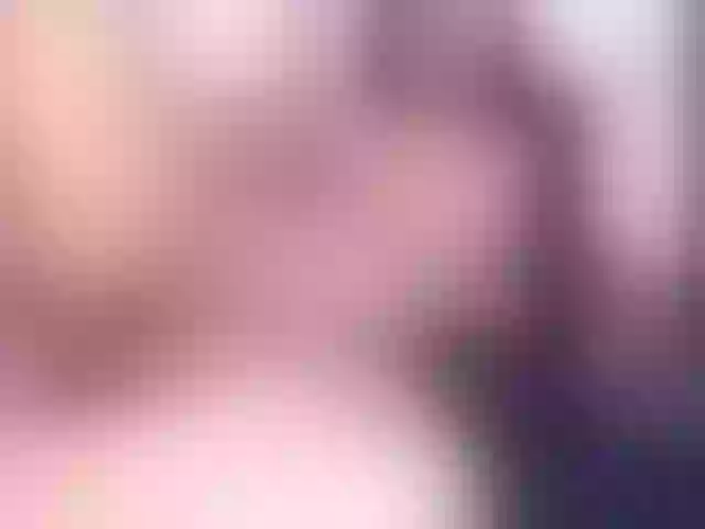 Live sex webcam photo for LeaQueen #273832601