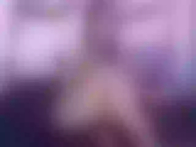 Live sex webcam photo for LeaQueen #273850719