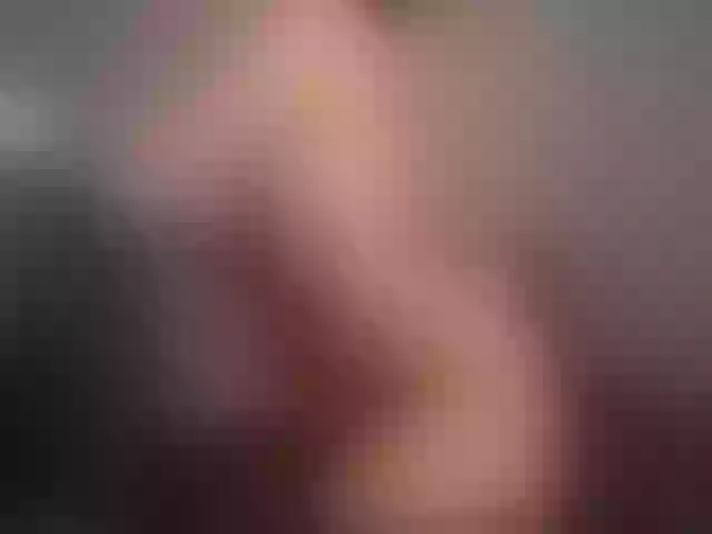 Live sex webcam photo for LeahColeman #289071834