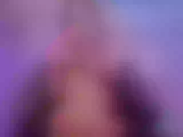 Live sex webcam photo for LeahLombardi #291150893