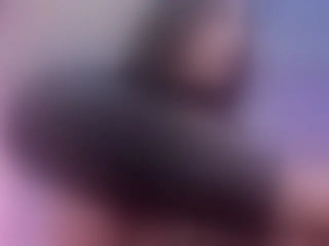 Live sex webcam photo for LeahLombardi #291165981