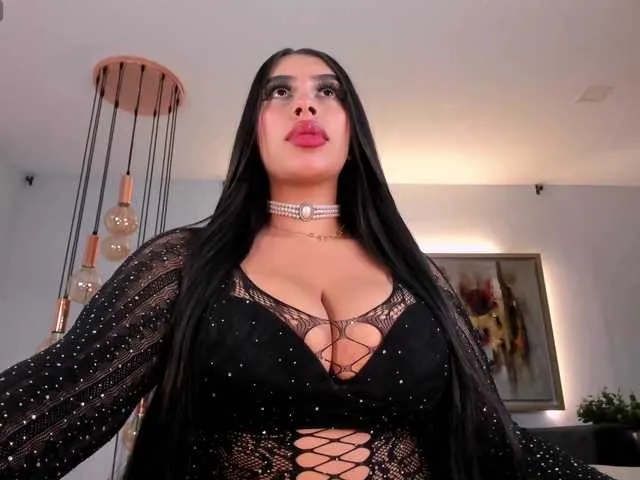 Live sex webcam photo for LeahLombardi #291549759