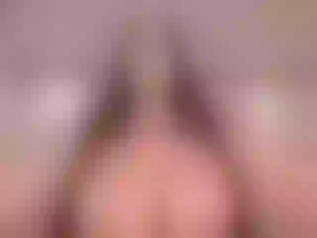 Live sex webcam photo for LeahLombardi #291677280