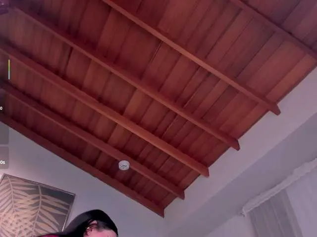Live sex webcam photo for LeahLombardi #291712910