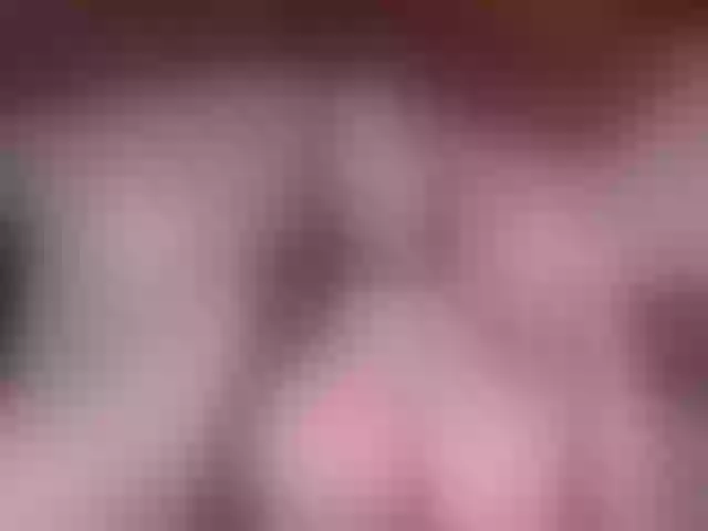 Live sex webcam photo for LeahLombardi #291731694