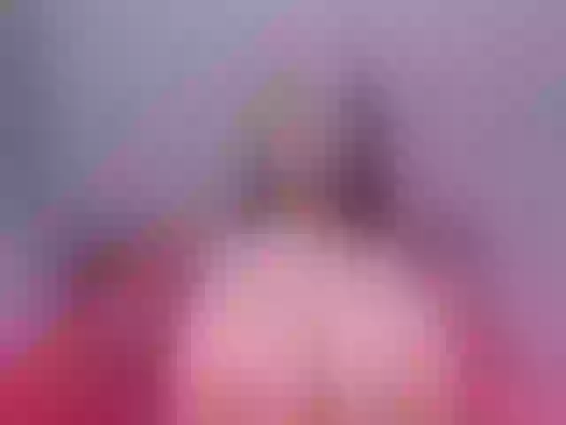 Live sex webcam photo for LeahLombardi #292160683