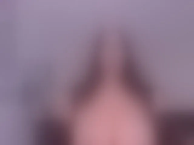 Live sex webcam photo for LeahLombardi #292180277