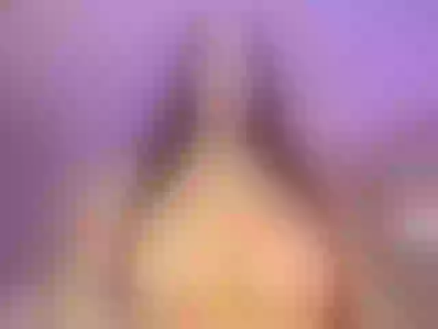 Live sex webcam photo for LeahLombardi #292183278