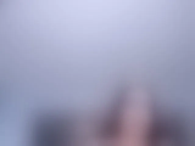 Live sex webcam photo for LeahLombardi #292499550