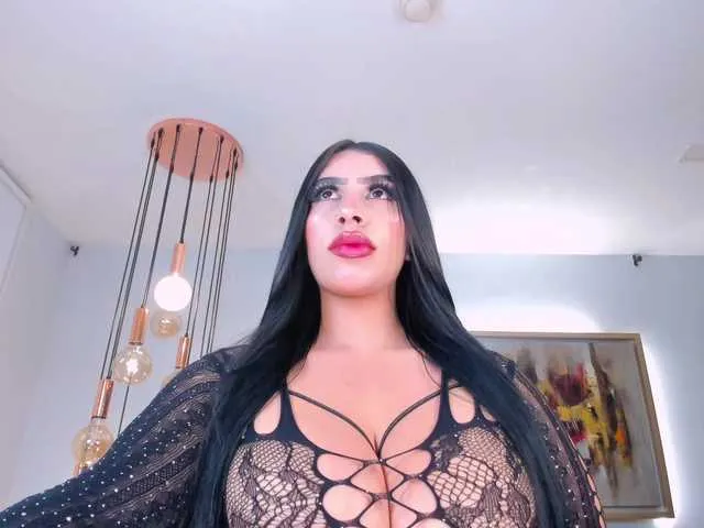 Live sex webcam photo for LeahLombardi #293082754