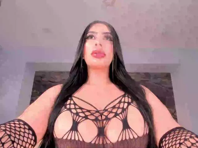 Live sex webcam photo for LeahLombardi #293264452