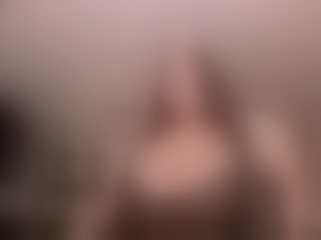 Live sex webcam photo for LeahLombardi #294110600