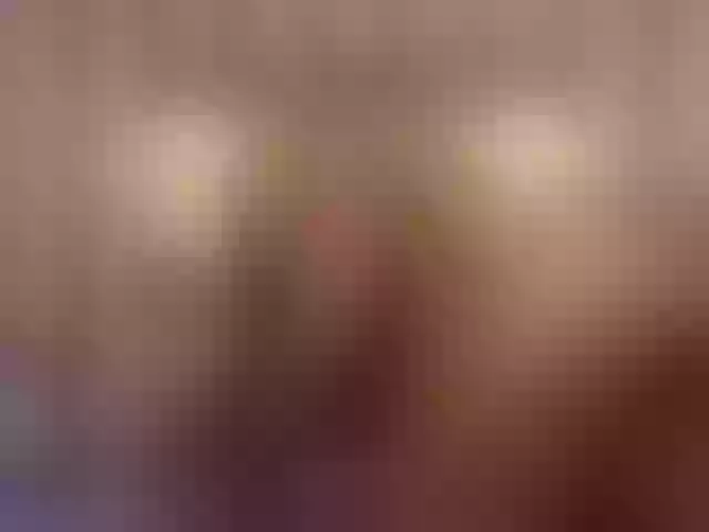 Live sex webcam photo for LeahMarsh #276691604