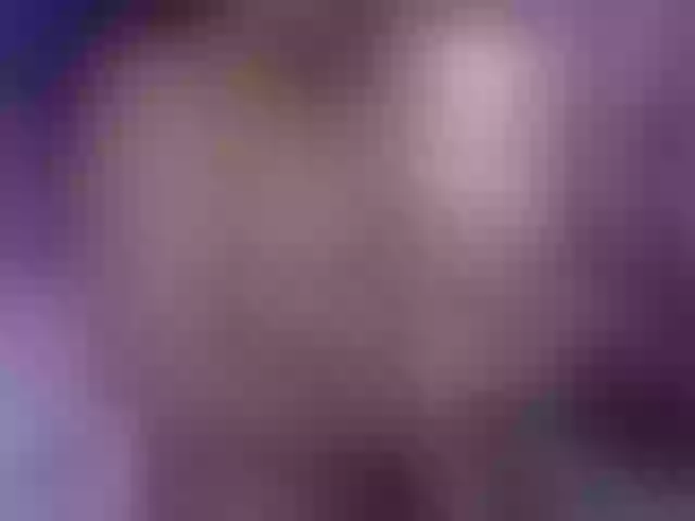 Live sex webcam photo for LeahMarsh #277188390