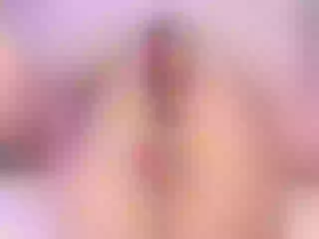 Live sex webcam photo for LeahMasson #290149077