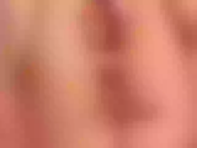 Live sex webcam photo for LeahMasson #290817592