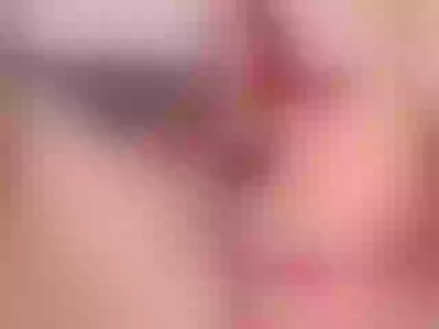 Live sex webcam photo for LeahMasson #290892895