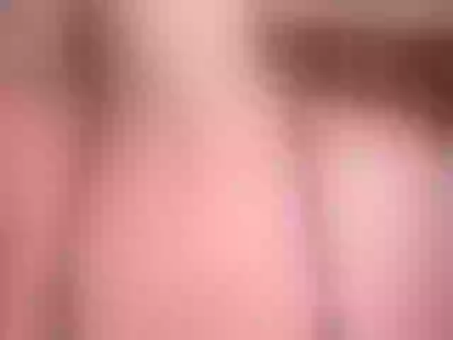 Live sex webcam photo for LeahNovac #292294881