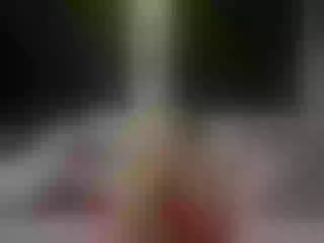 Live sex webcam photo for LeahScott #271801720