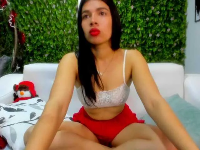 Live sex webcam photo for LeahScott #271814497