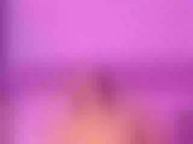 Live sex webcam photo for LeahWest #276311830