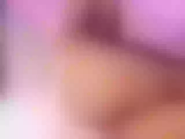 Live sex webcam photo for LeahWest #276313920