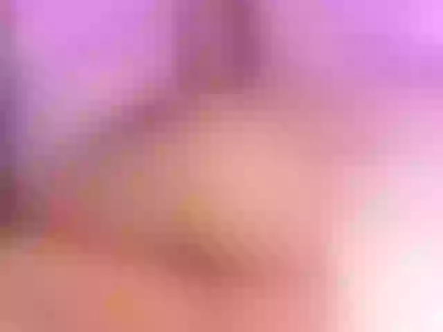 Live sex webcam photo for LeahWest #276385973