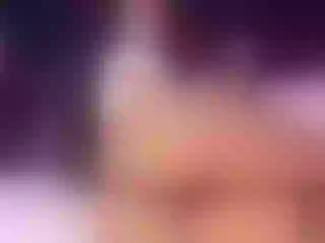Live sex webcam photo for LeahWest #276411968