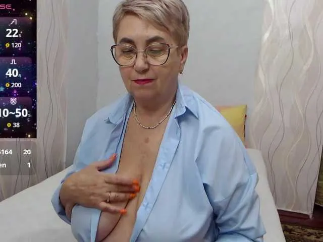 Live sex webcam photo for LedyMargaret #292015480