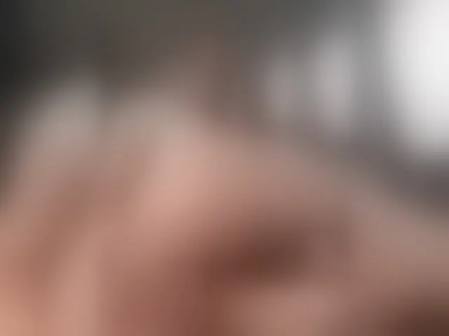 Live sex webcam photo for LedyMiya #293836633