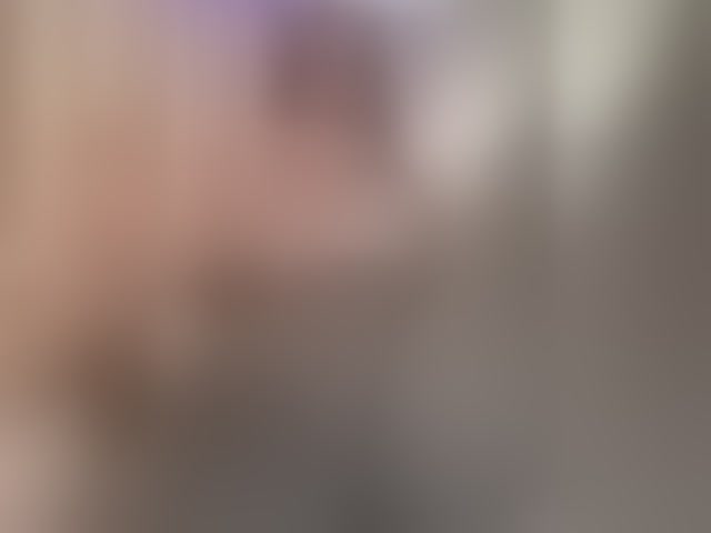 Live sex webcam photo for LedyMiya #294226347