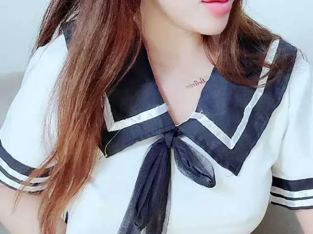 Live sex webcam photo for Lee-haeri #276611143